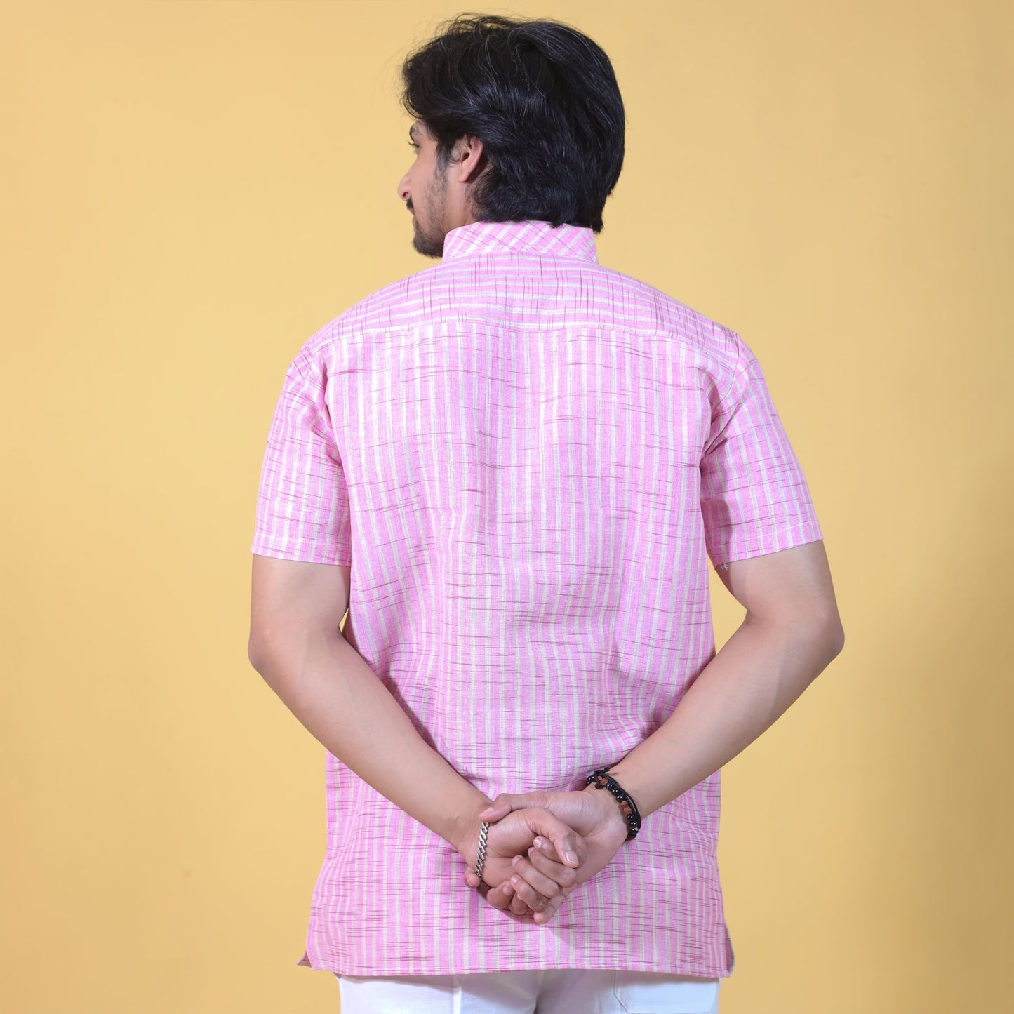 handwoven pink khadi kurta back side relaxed fit