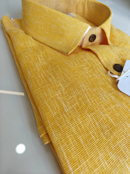 Yellow linen-blended fabric texture of half sleeve shirt for men